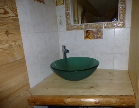 meuble de salle de bain poutre en vieux bois